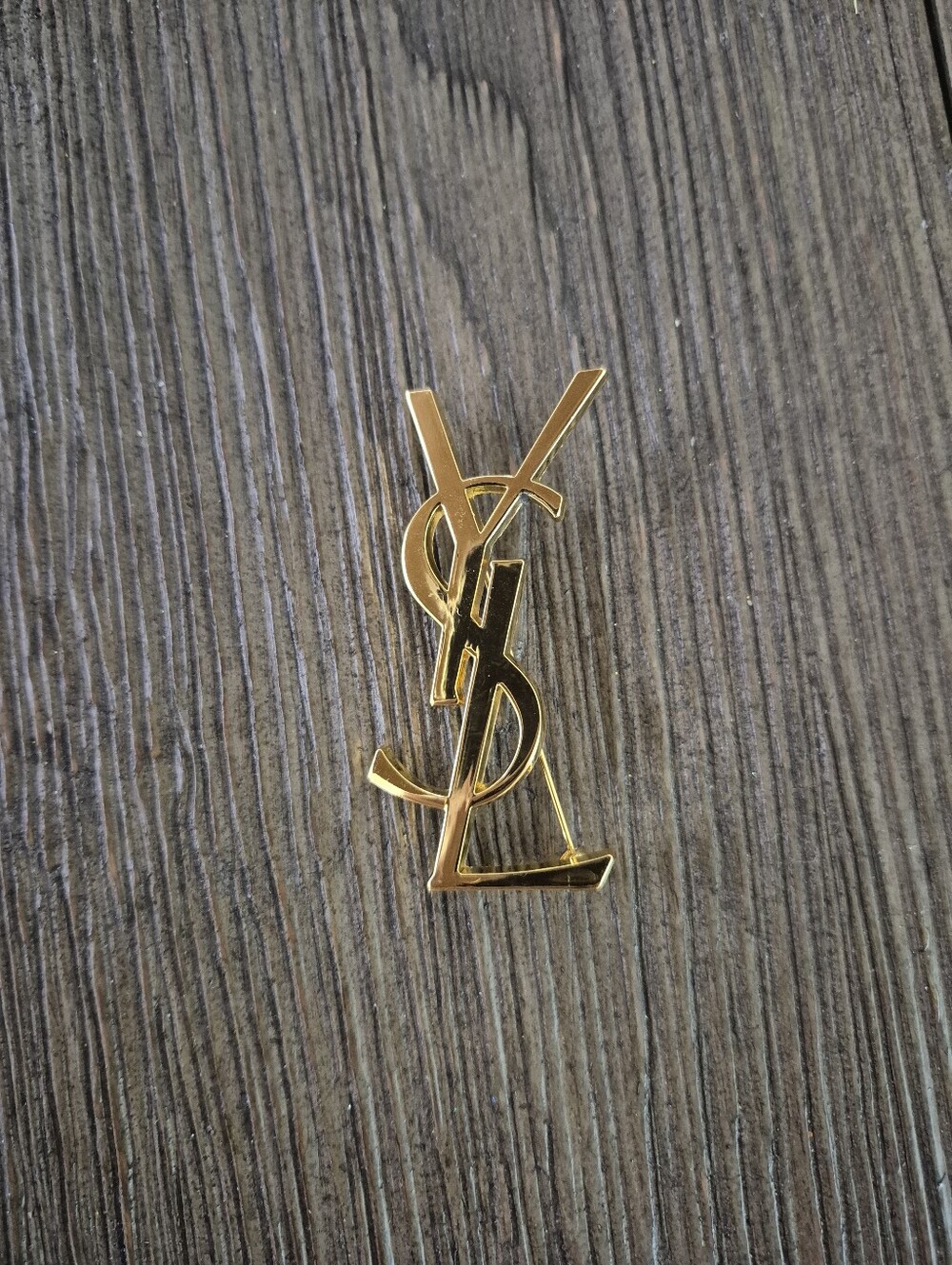 YSL Shiny Gold Brooch Pin 💋